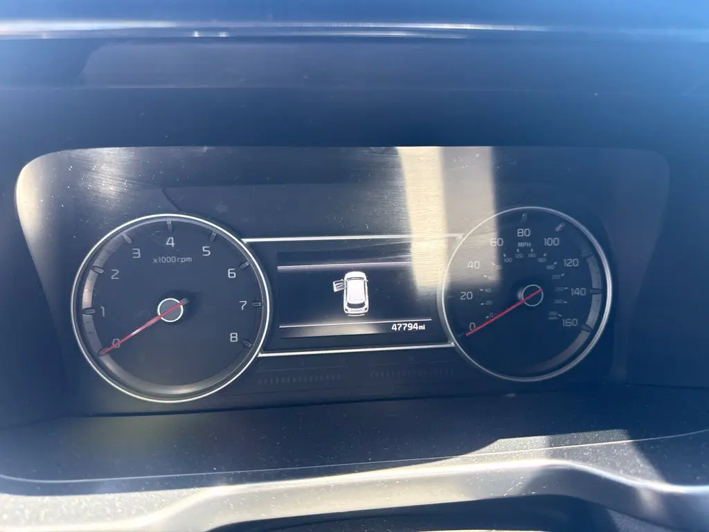 2023 Kia Sorento - $22,799