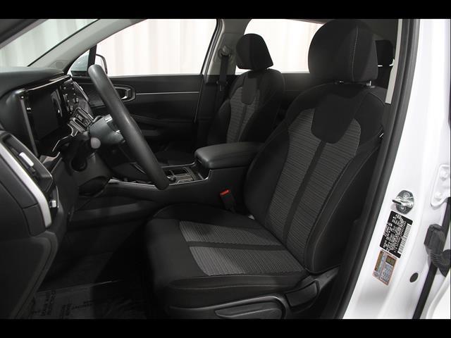 2023 Kia Sorento - $24,948