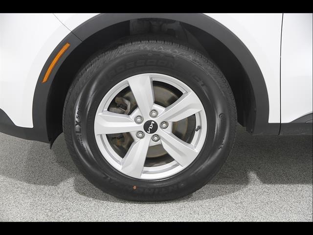 2023 Kia Sorento - $24,948
