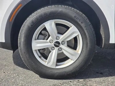 2022 Kia Sorento AWD LX 4DR SUV