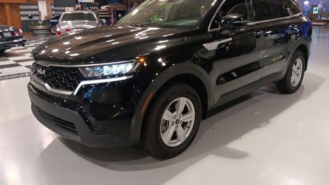Preowned 2023 Kia Sorento LX for Sale