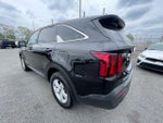 2023 Sorento Thumbnail 6
