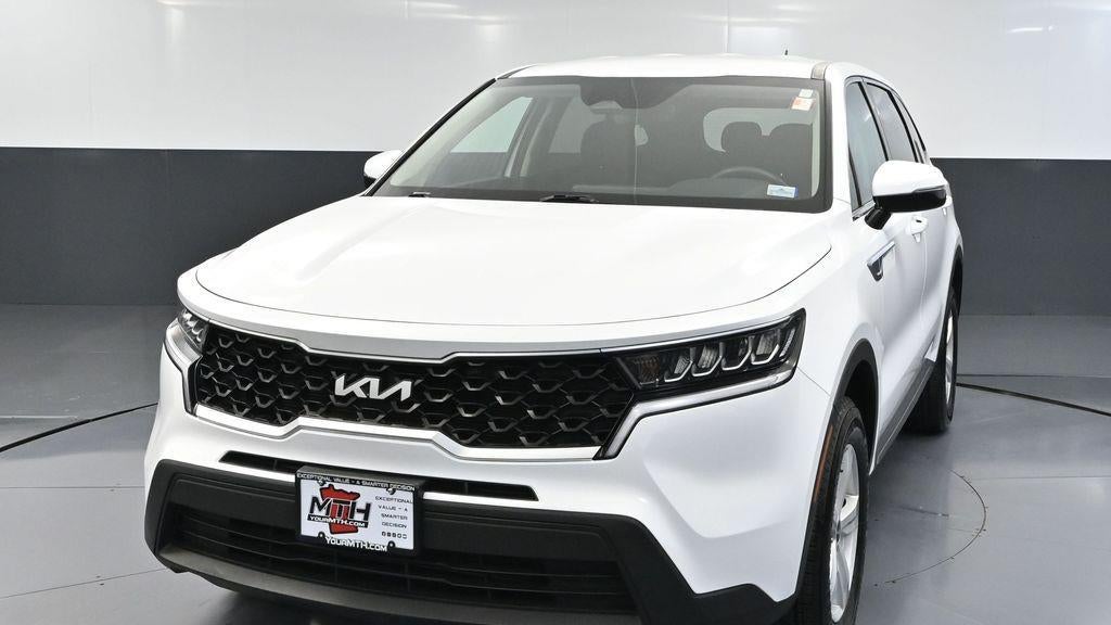 2023 Kia Sorento LX