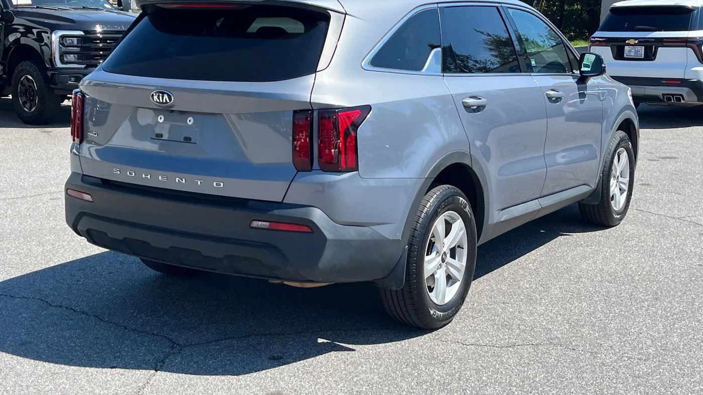 2021 Kia Sorento LX