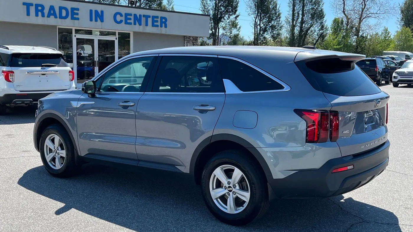 2021 Kia Sorento LX