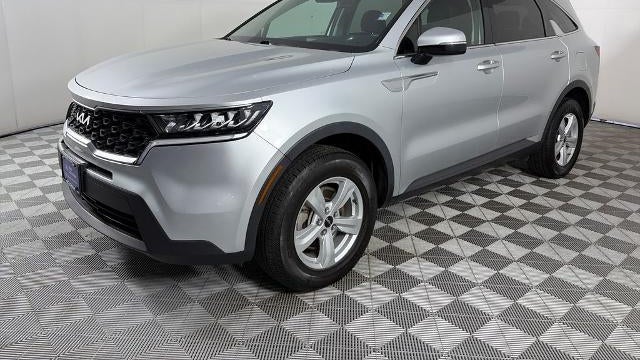 2022 Kia Sorento LX