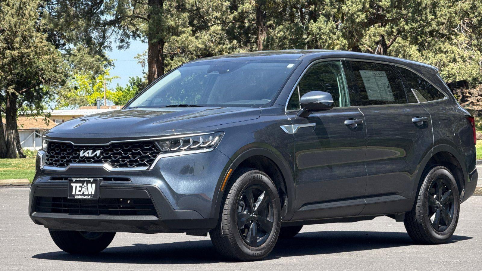 2023 Kia Sorento LX