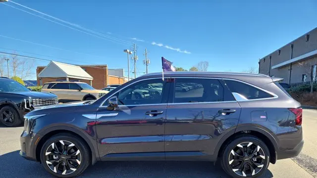 2025 Kia Sorento EX