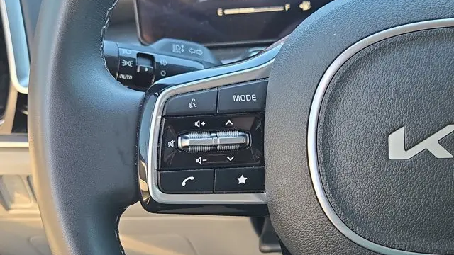 2025 Kia Sorento EX