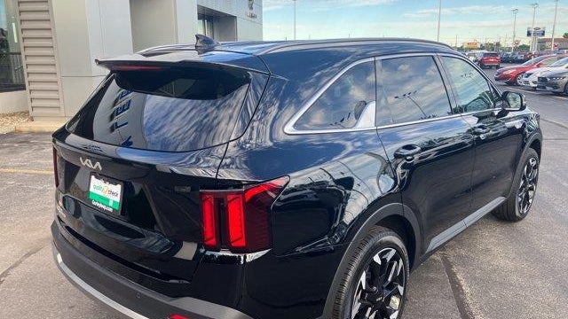 2025 Kia Sorento EX