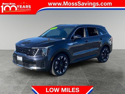 Photo of a 2025 Kia Sorento EX 4DR SUV for sale