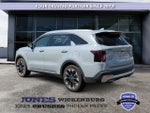 2025 Sorento Thumbnail 3