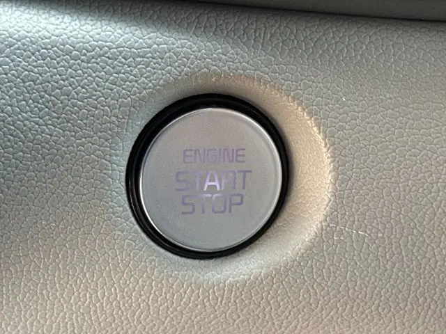 2025 Kia Sorento - $28,999