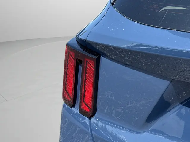 2025 Kia Sorento - $28,999