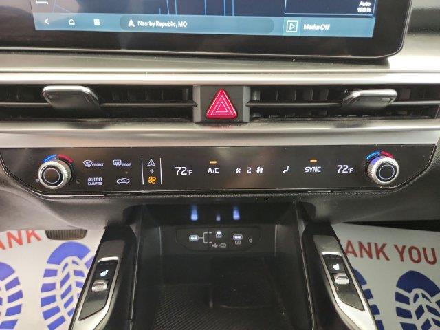 2025 Kia Sorento - $29,489