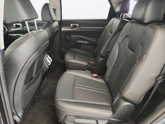 2025 Kia Sorento - $29,489