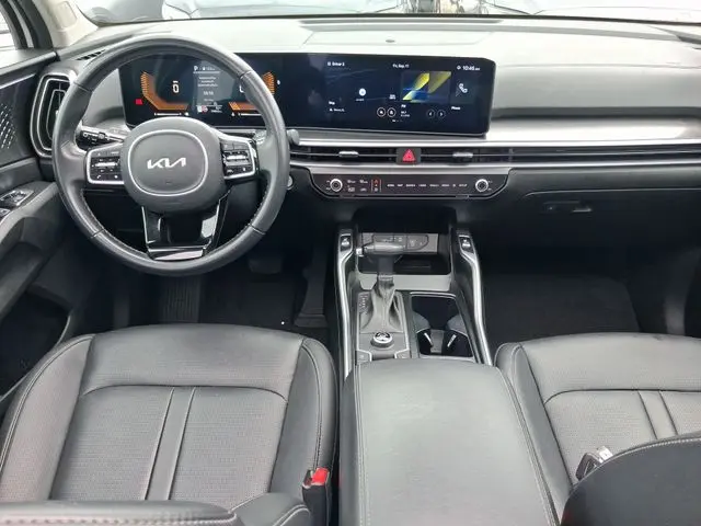 2025 Kia Sorento - $28,990