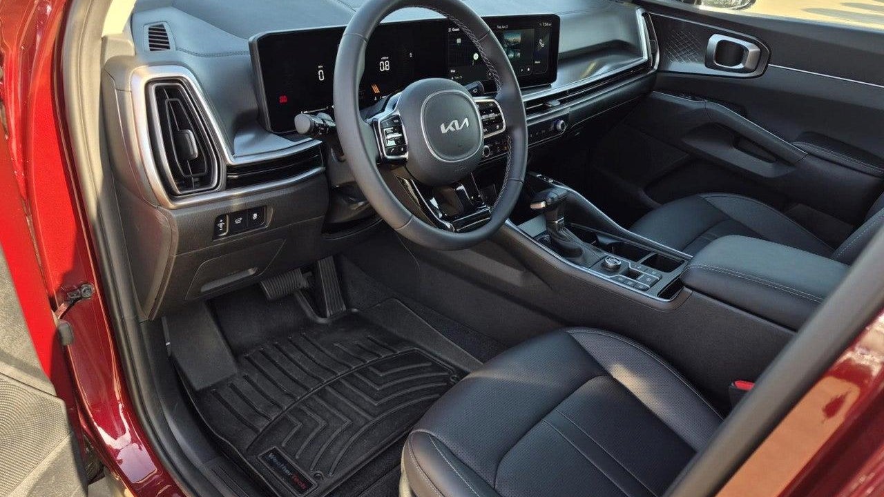 2025 Kia Sorento EX