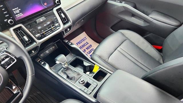 2023 Kia Sorento EX