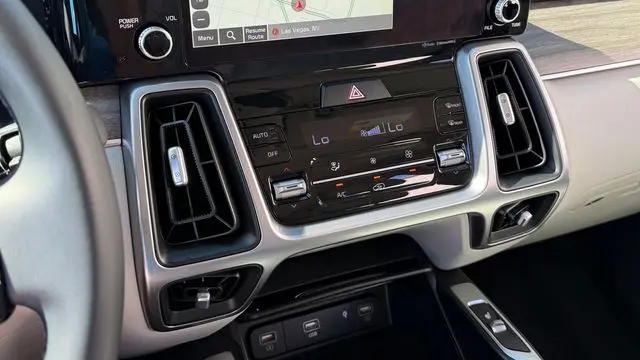 2023 Kia Sorento EX