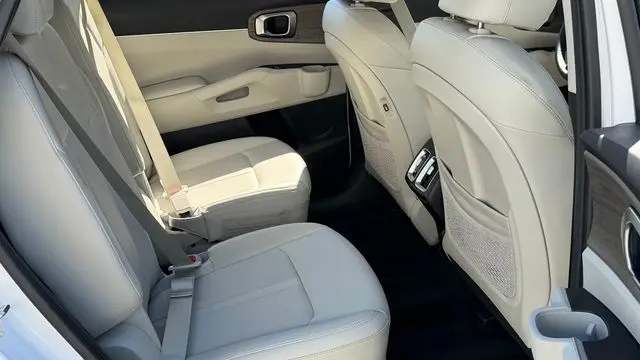 2023 Kia Sorento EX