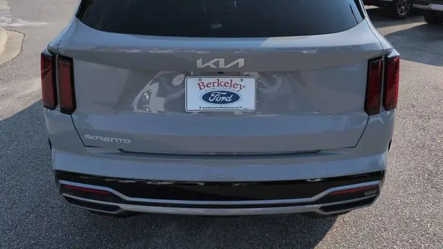 2023 Kia Sorento EX