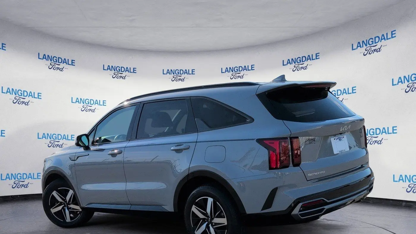 2023 Kia Sorento EX