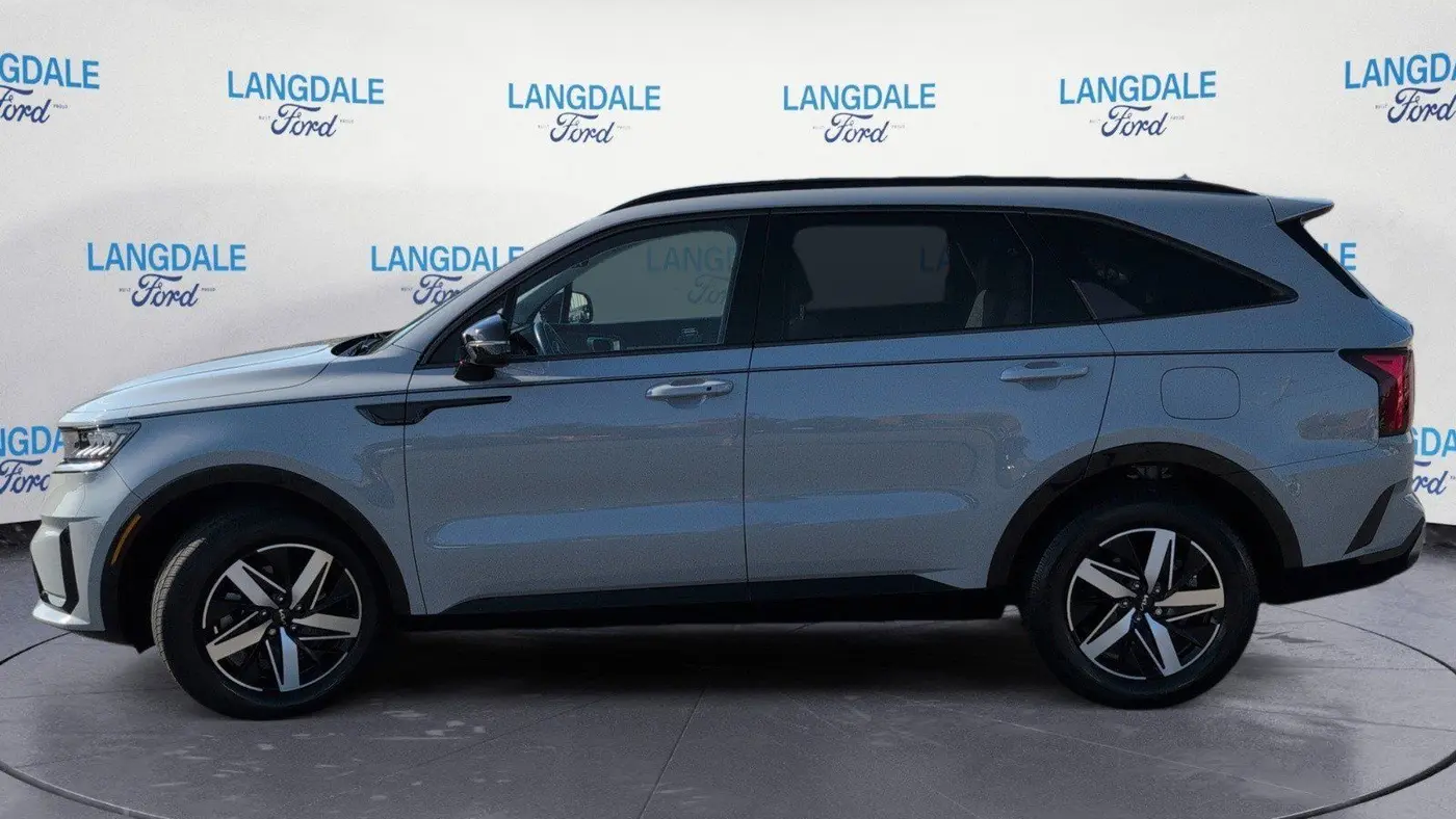 2023 Kia Sorento EX