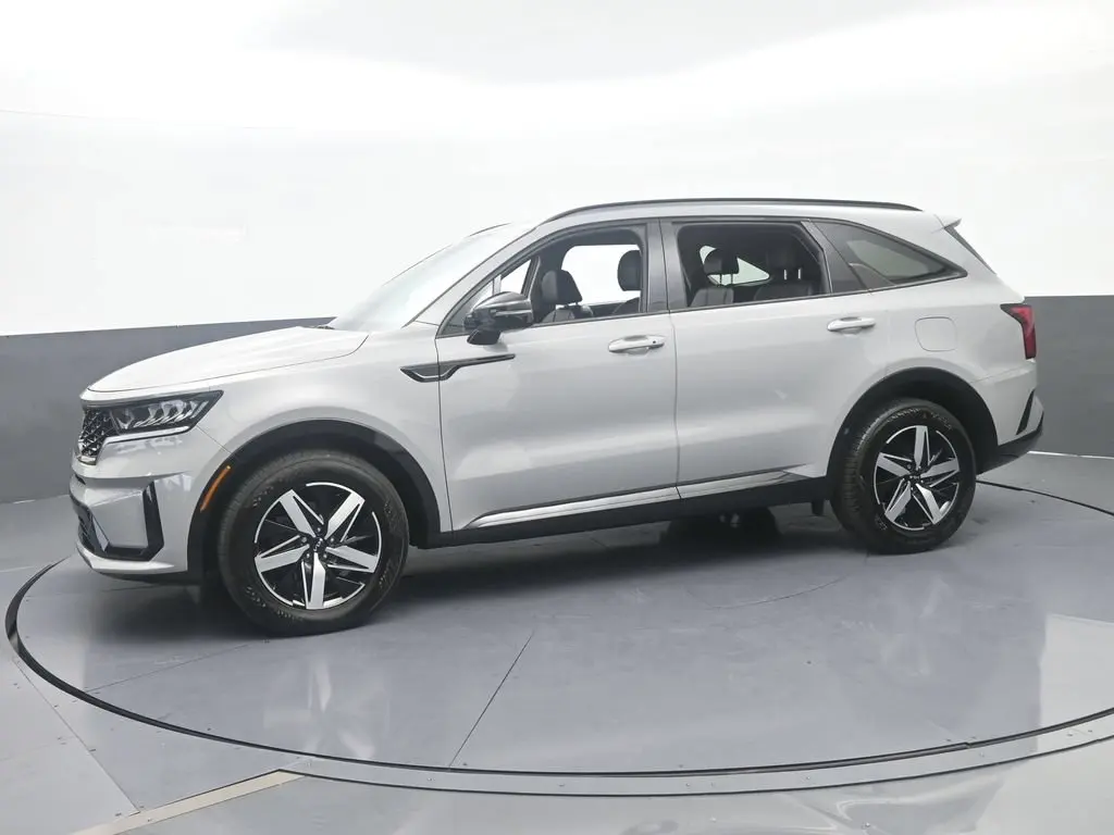 2023 Kia Sorento - $23,991