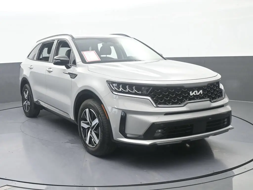 2023 Kia Sorento - $23,991
