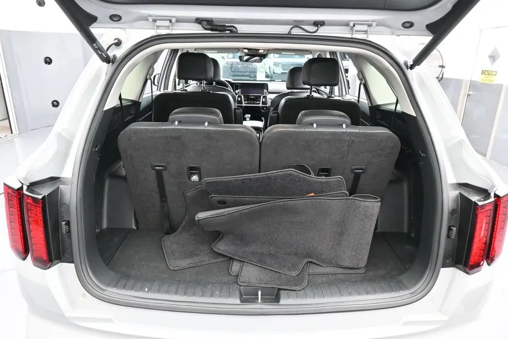 2023 Kia Sorento - $23,991