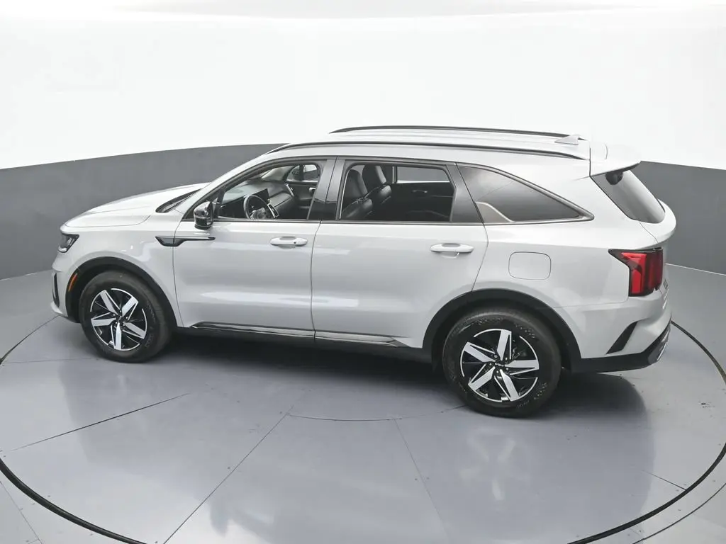 2023 Kia Sorento - $23,991