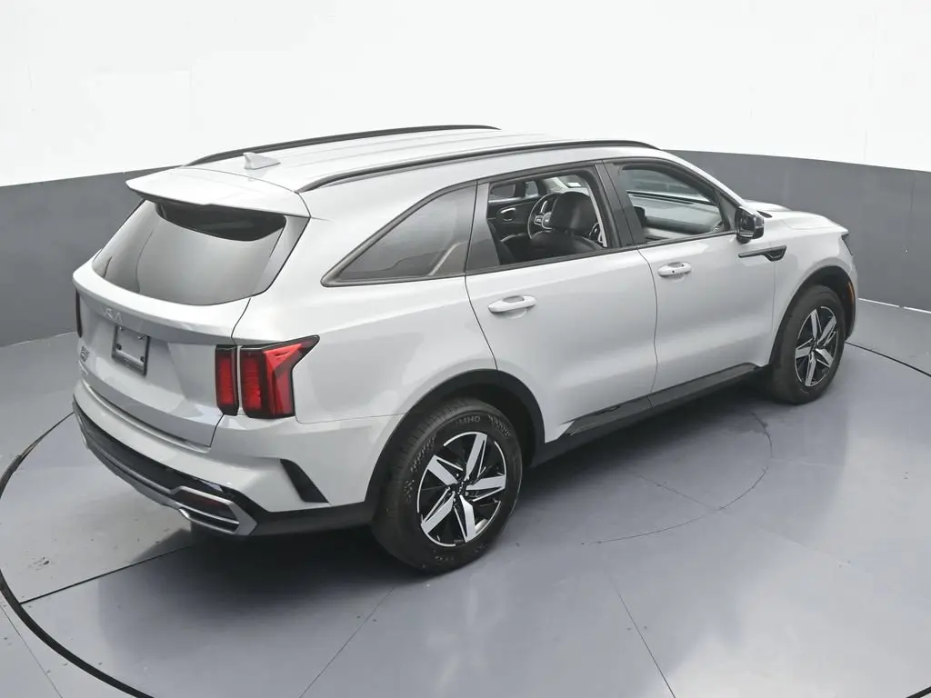 2023 Kia Sorento - $23,991
