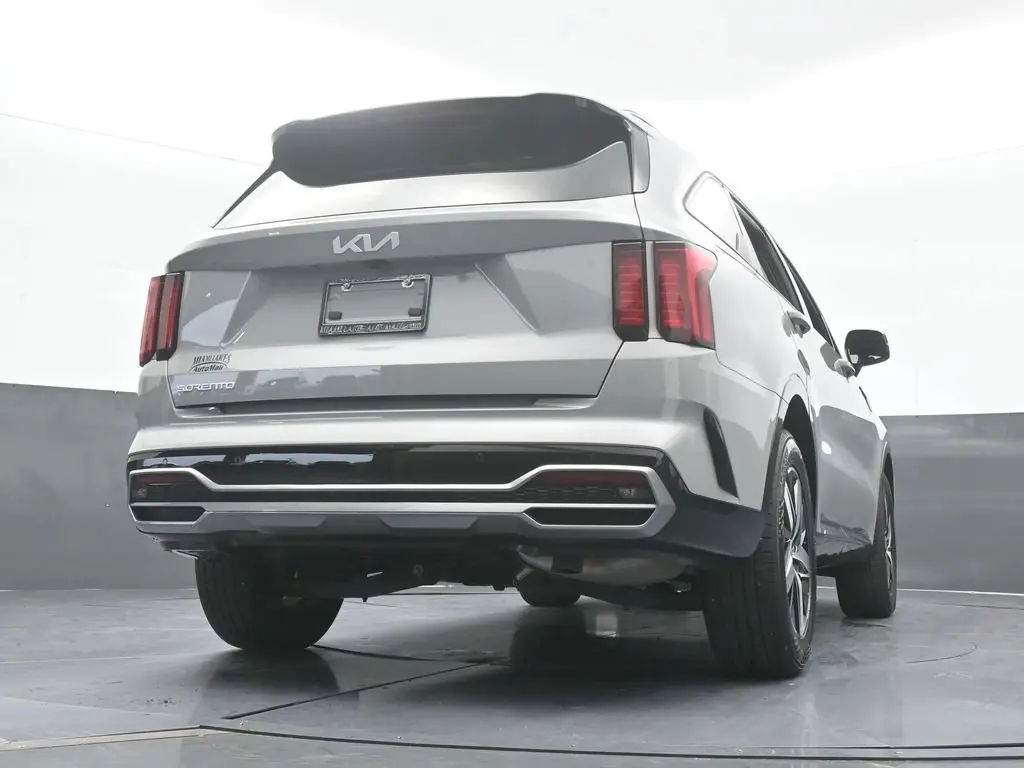 2023 Kia Sorento - $23,991