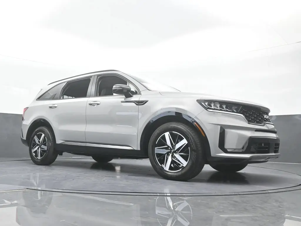 2023 Kia Sorento - $23,991