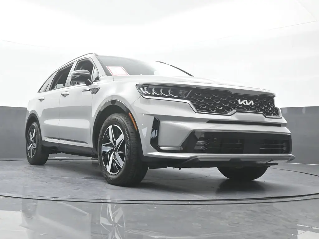 2023 Kia Sorento - $23,991