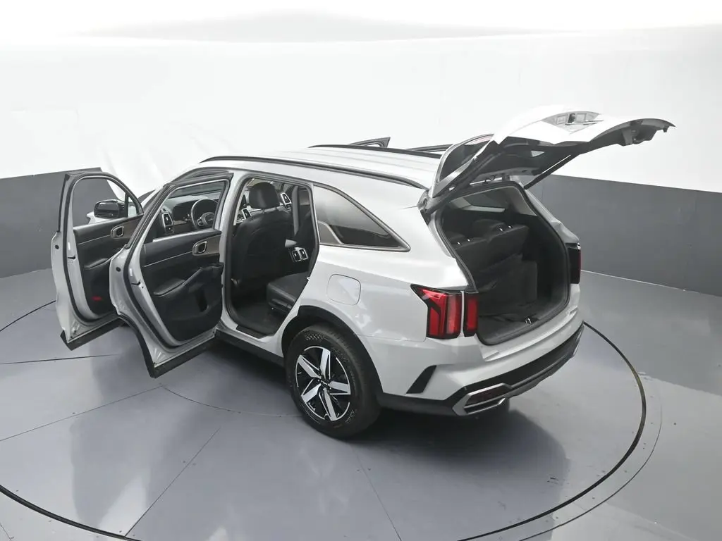 2023 Kia Sorento - $23,991