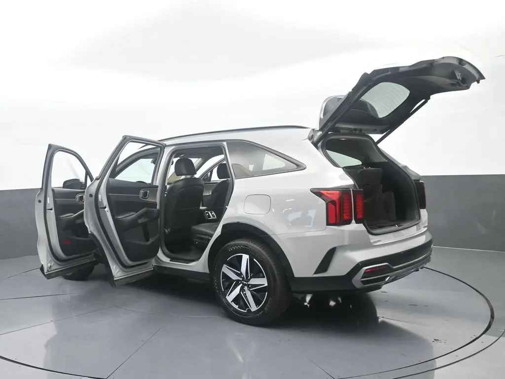 2023 Kia Sorento - $23,991