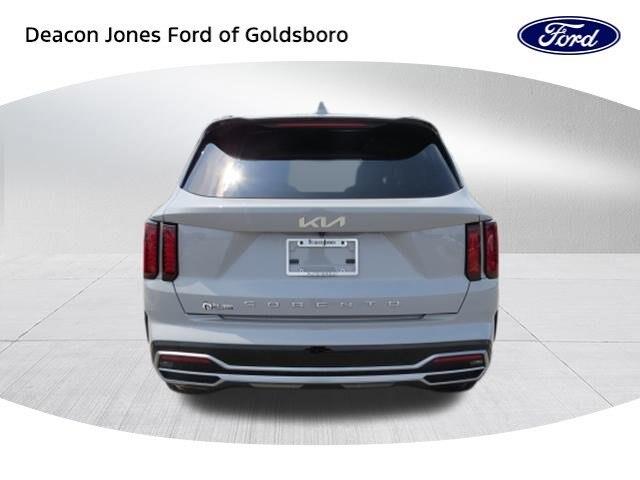 2022 Kia Sorento - $26,934