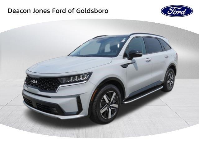 2022 Kia Sorento - $26,934