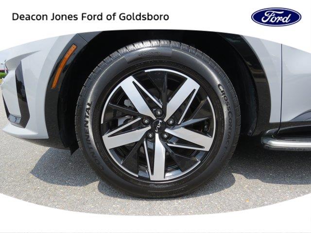 2022 Kia Sorento - $26,934