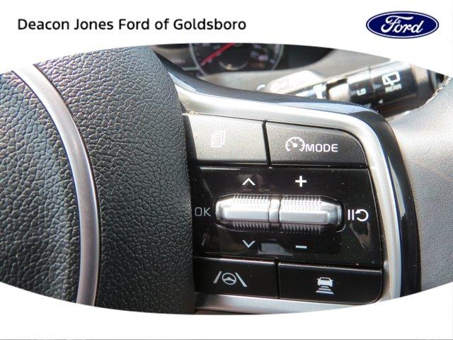 2022 Kia Sorento - $26,934