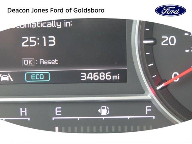 2022 Kia Sorento - $26,934