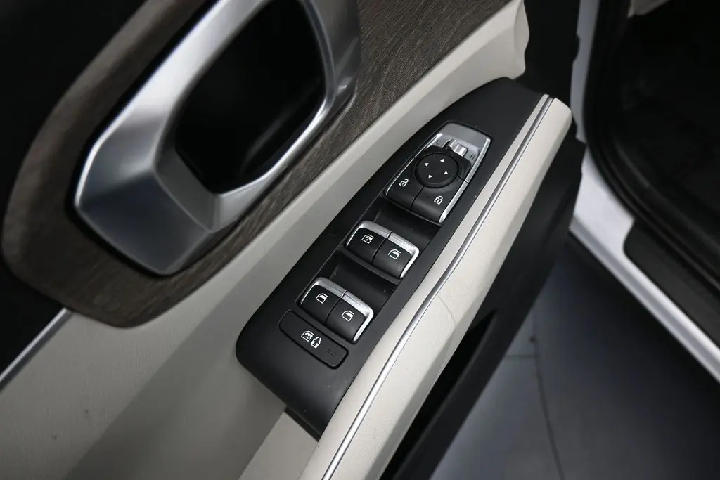 2023 Kia Sorento - $22,571