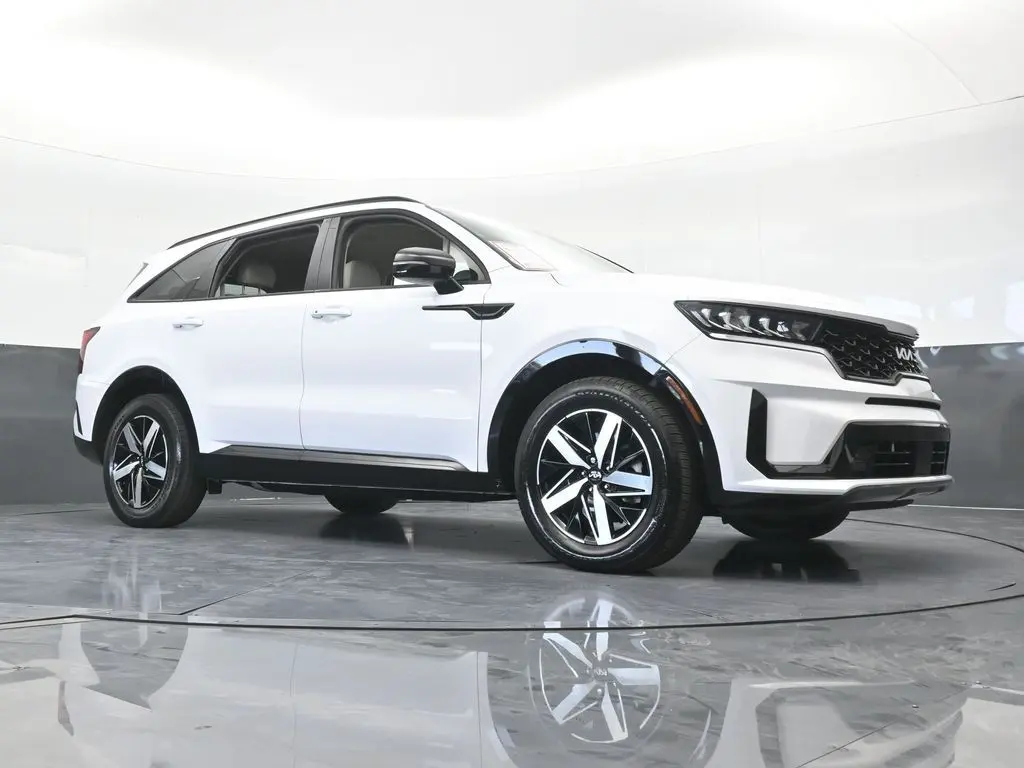 2023 Kia Sorento - $22,571