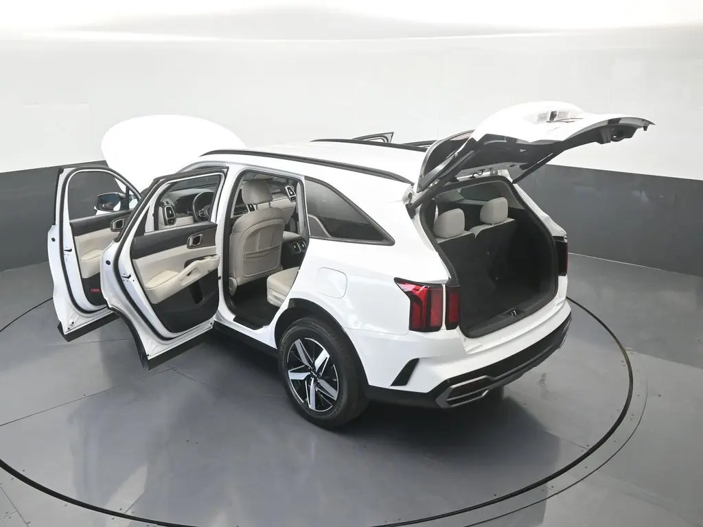 2023 Kia Sorento - $22,571
