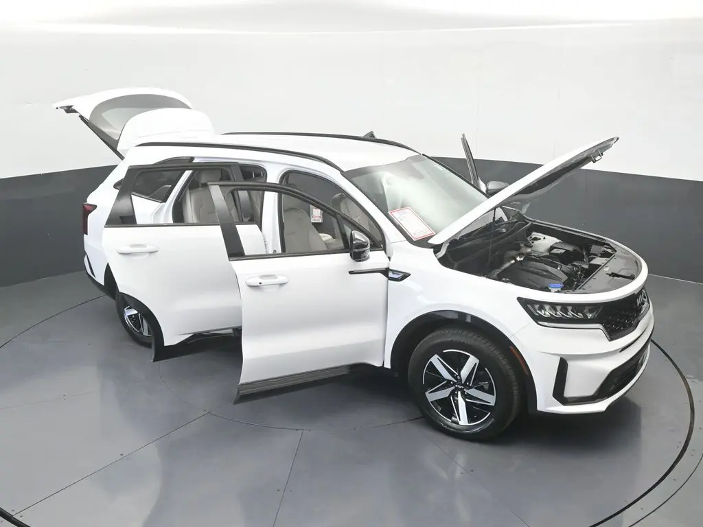 2023 Kia Sorento - $22,571