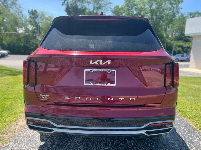 2022 Kia Sorento - $25,390