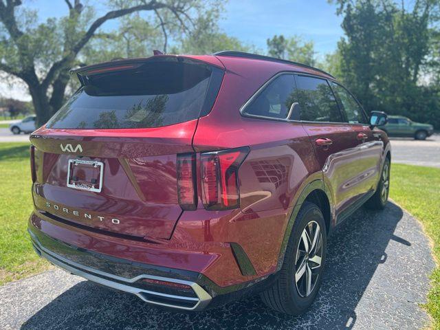 2022 Kia Sorento - $25,390