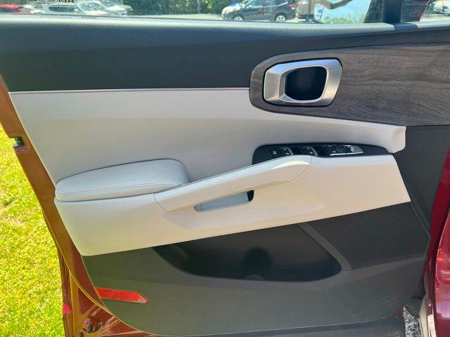 2022 Kia Sorento - $25,390